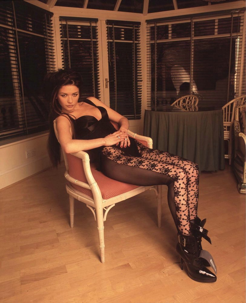 Catherine Zeta Jones 03