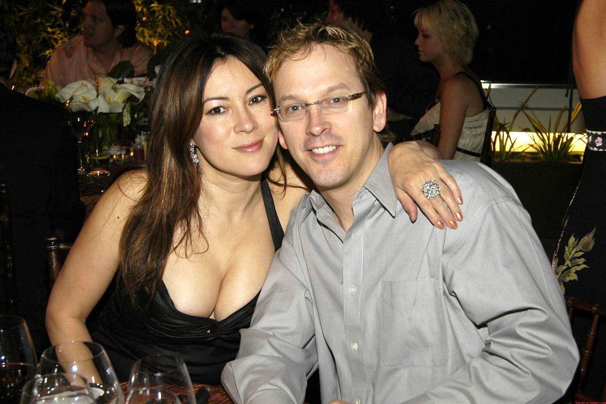 Jennifer Tilly 06