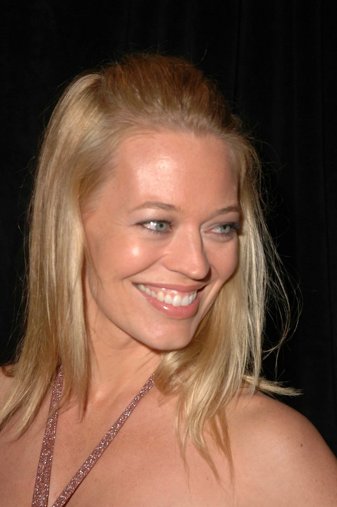 Jeri Ryan 08