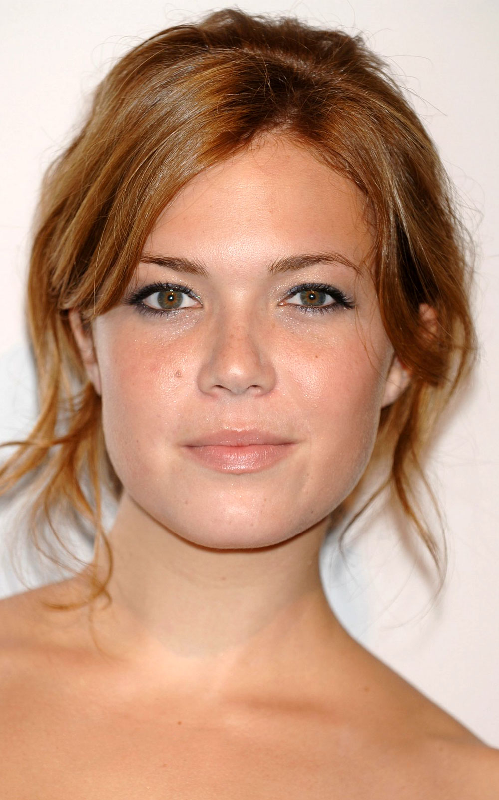 Mandy Moore 01