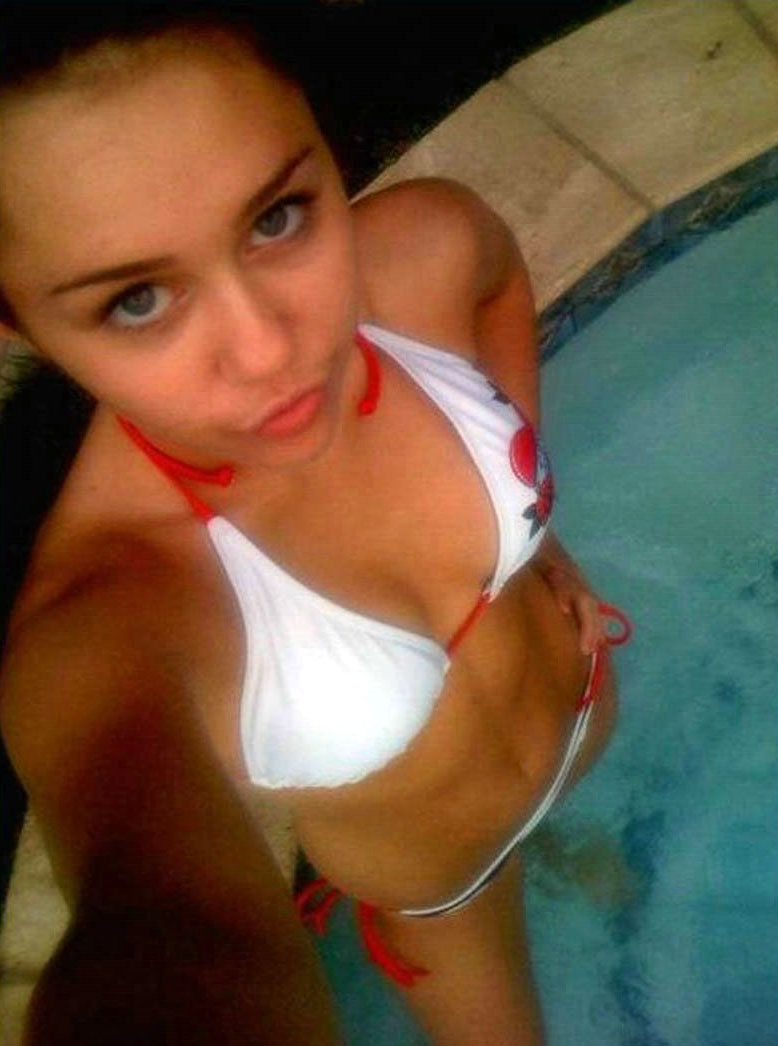 Miley Cyrus 17