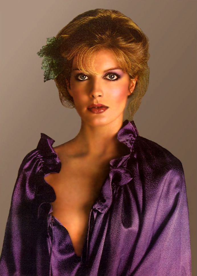 Rene Russo 13