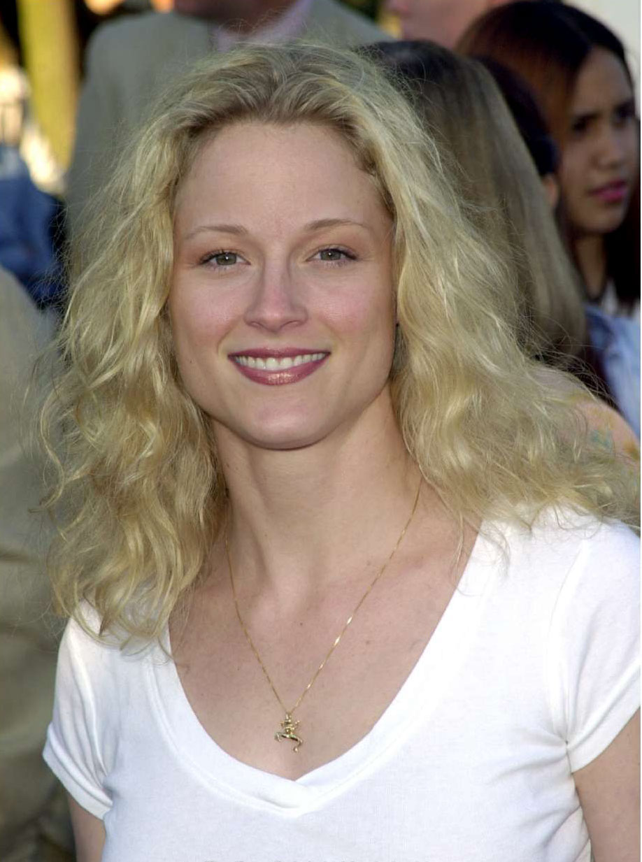 Teri Polo 14